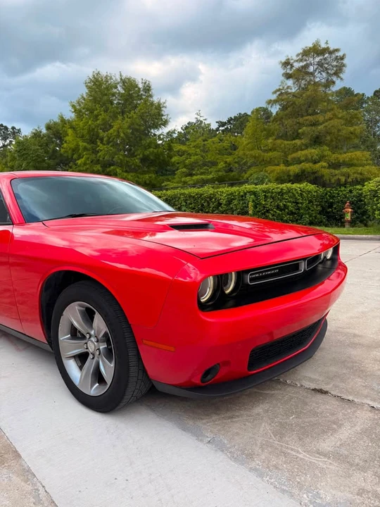 2016 Dodge Challenger 3rd Gen - Image 2 of 15