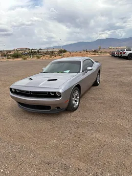 2016 Dodge Challenger SXT Coupe