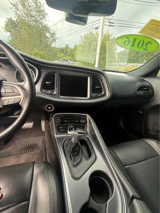 2016 Dodge Challenger 3rd Gen - Image 6 of 7