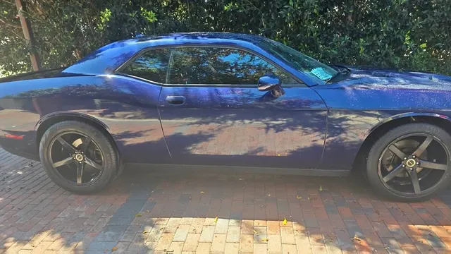 2016 Dodge Challenger SXT Coupe 2D