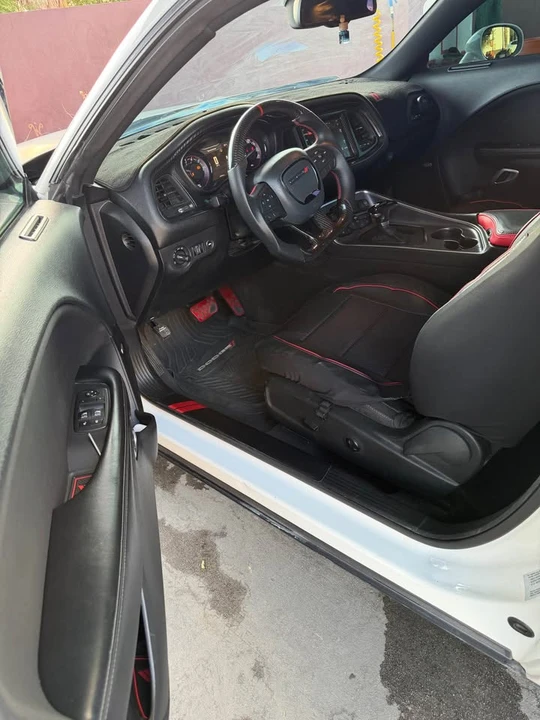 2016 Dodge Challenger 3rd Gen - Image 6 of 15