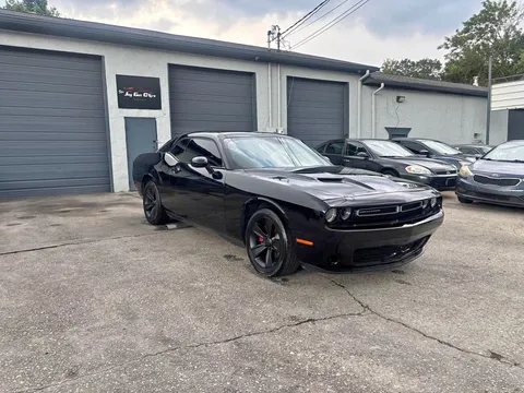 2016 Dodge Challenger SXT Coupe 2D