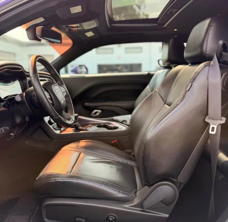 2016 Dodge Challenger 3rd Gen - Image 9 of 15