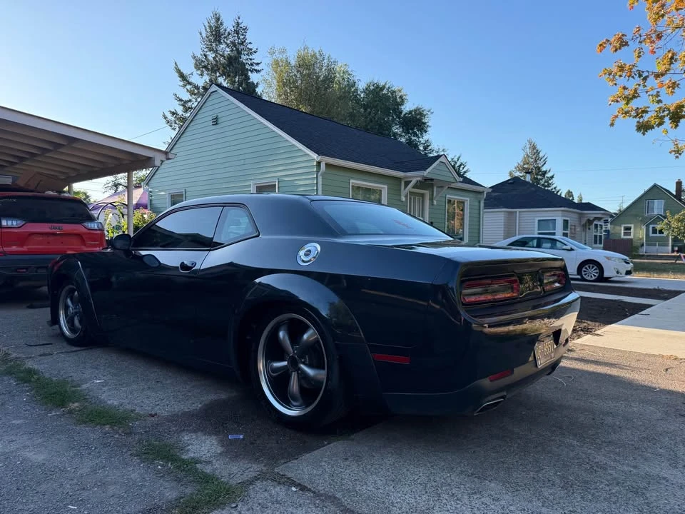 2016 Dodge Challenger 3rd Gen - Image 9 of 13