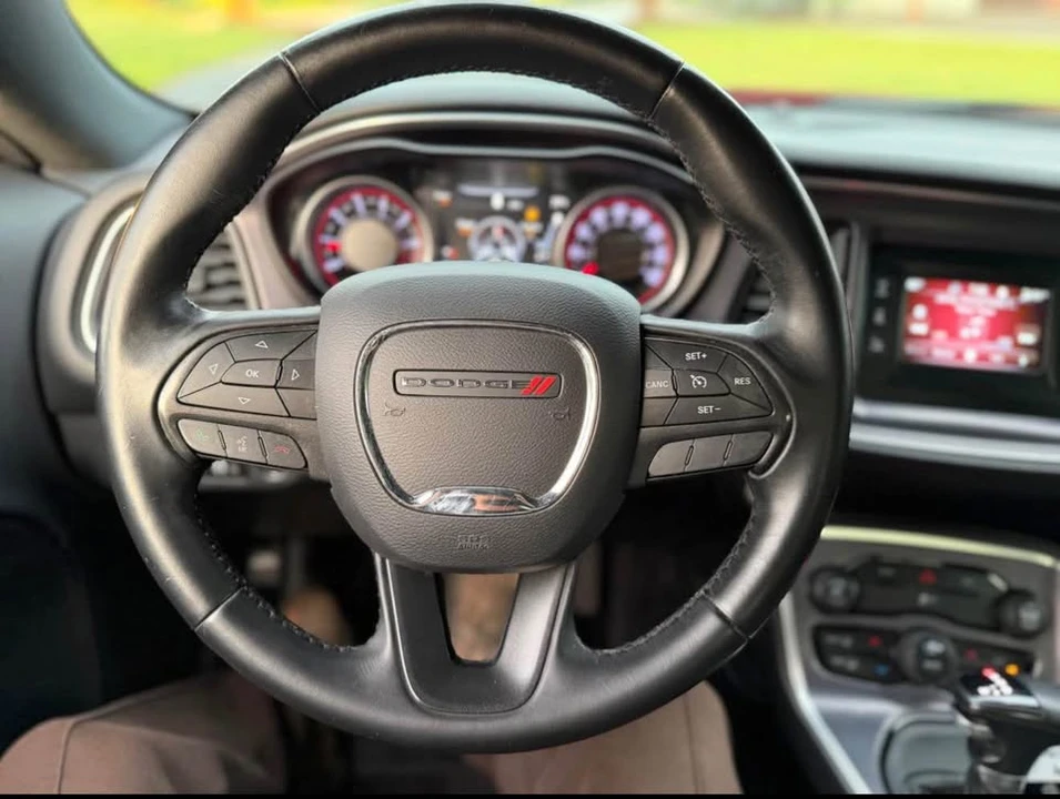 2016 Dodge Challenger 3rd Gen - Image 10 of 14