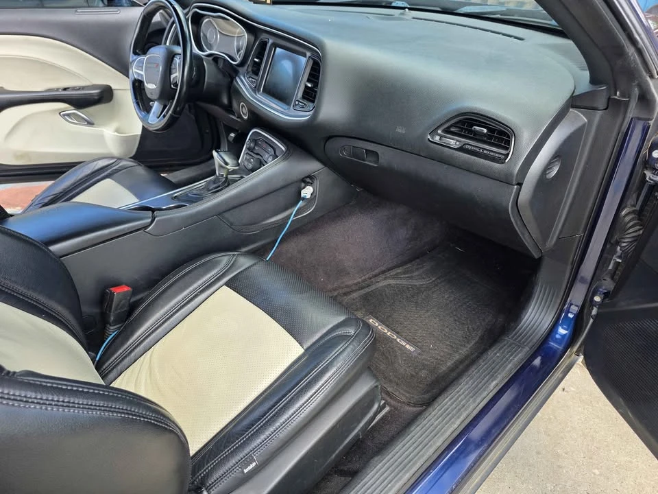 2016 Dodge Challenger 3rd Gen - Image 6 of 10