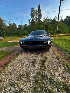 2016 Dodge Challenger SXT Coupe 2D