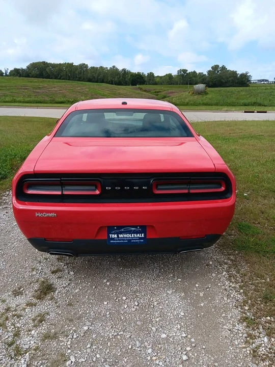 2016 Dodge Challenger 3rd Gen - Image 5 of 10
