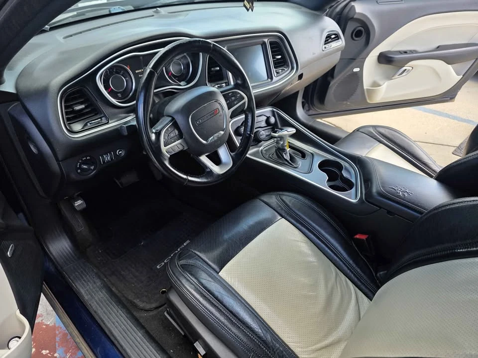 2016 Dodge Challenger 3rd Gen - Image 5 of 10