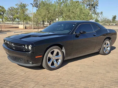 2016 Dodge Challenger SXT Coupe 2D