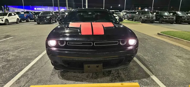 2016 Dodge Challenger SXT Coupe 2D