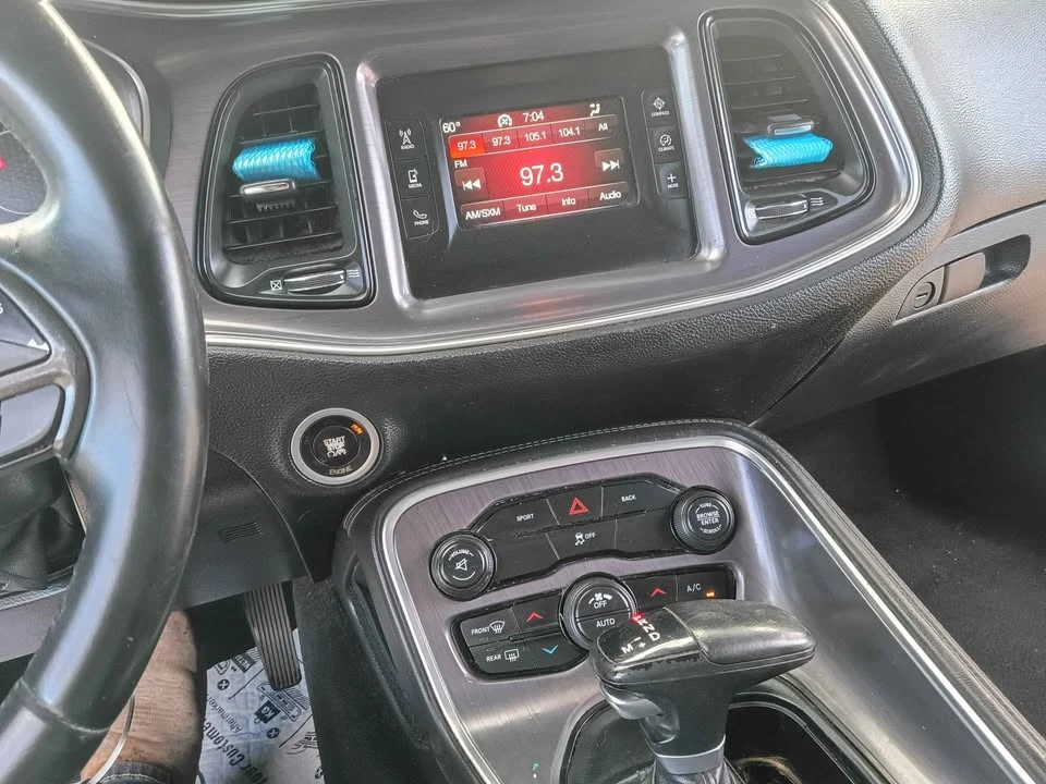 2016 Dodge Challenger 3rd Gen - Image 11 of 15