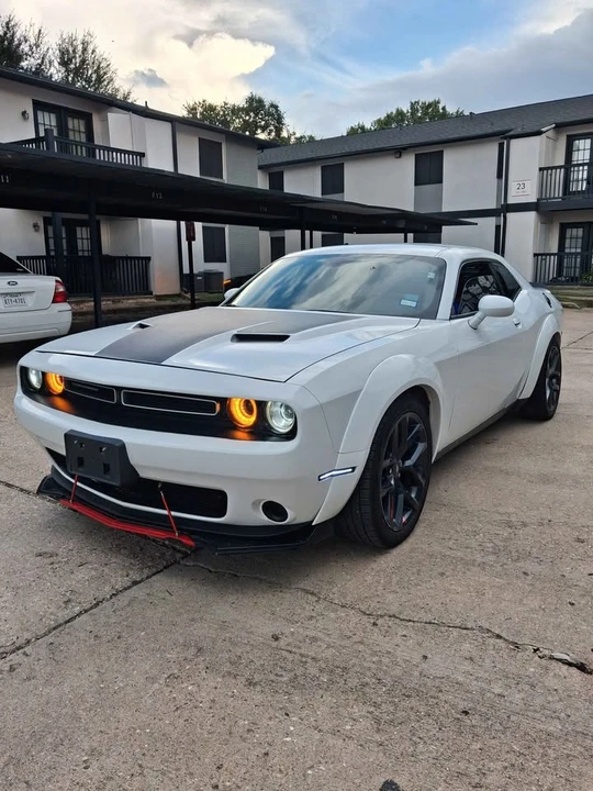 2016 Dodge Challenger 3rd Gen - Image 5 of 20