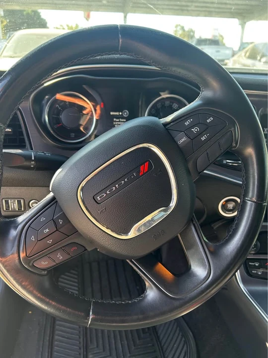 2016 Dodge Challenger 3rd Gen - Image 7 of 9