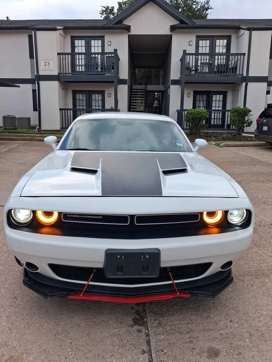 2016 Dodge Challenger 3rd Gen - Image 2 of 20
