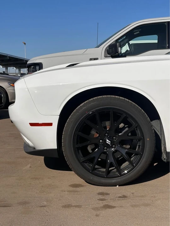 2016 Dodge Challenger 3rd Gen - Image 3 of 9