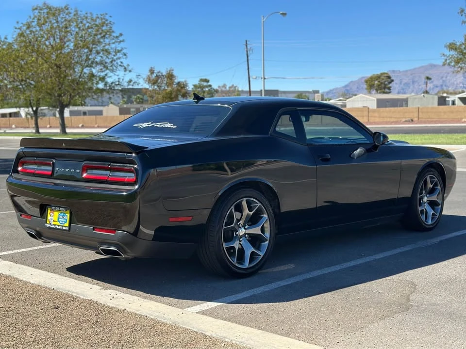 2016 Dodge Challenger 3rd Gen - Image 3 of 11