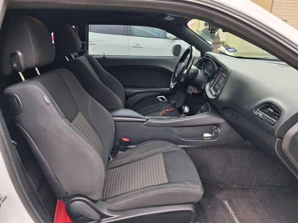 2016 Dodge Challenger 3rd Gen - Image 19 of 20