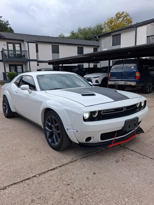 2016 Dodge Challenger 3rd Gen - Image 6 of 20