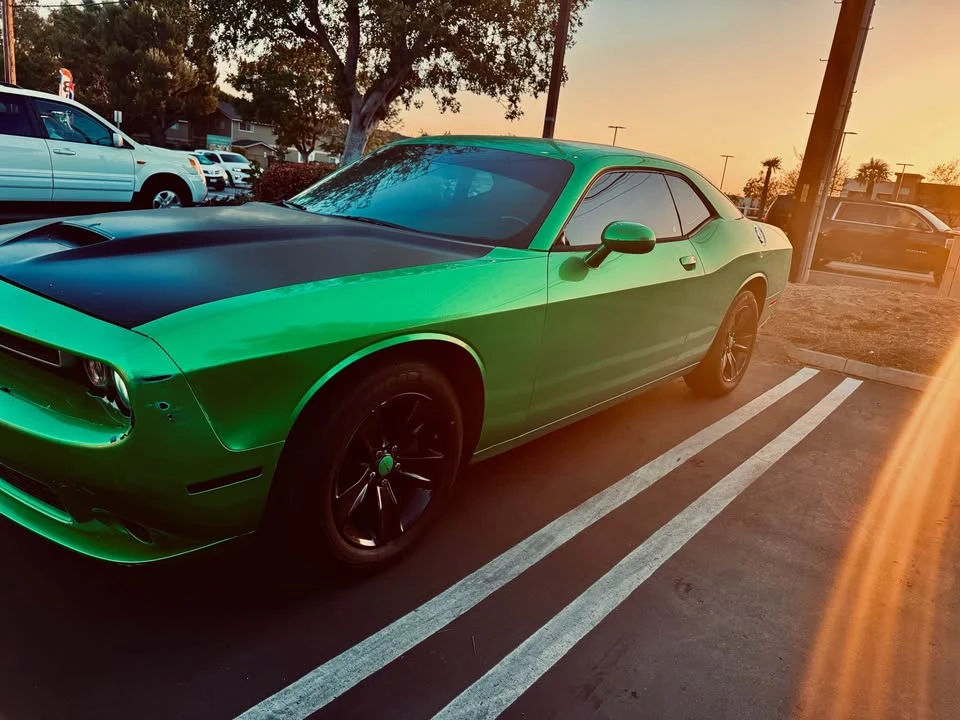 2016 Dodge Challenger 3rd Gen - Image 2 of 8