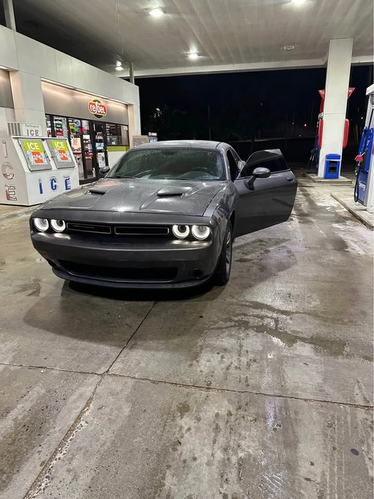 2016 Dodge Challenger 3rd Gen - Image 3 of 7