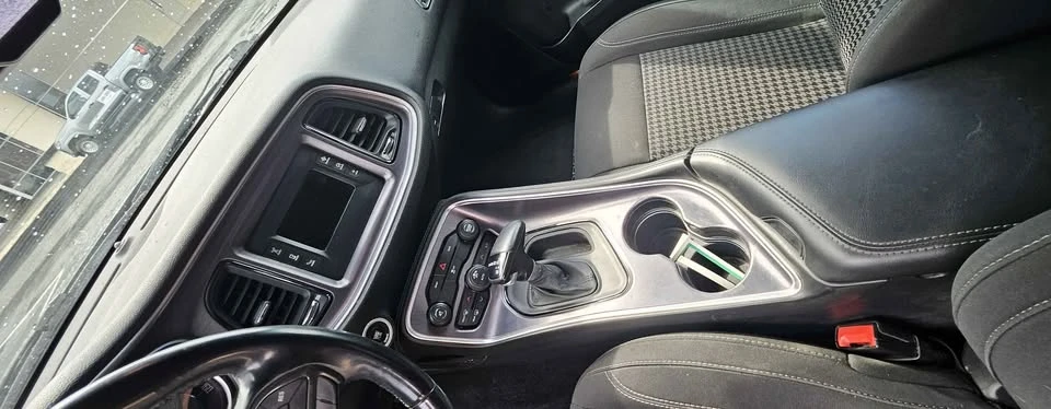 2016 Dodge Challenger 3rd Gen - Image 8 of 9