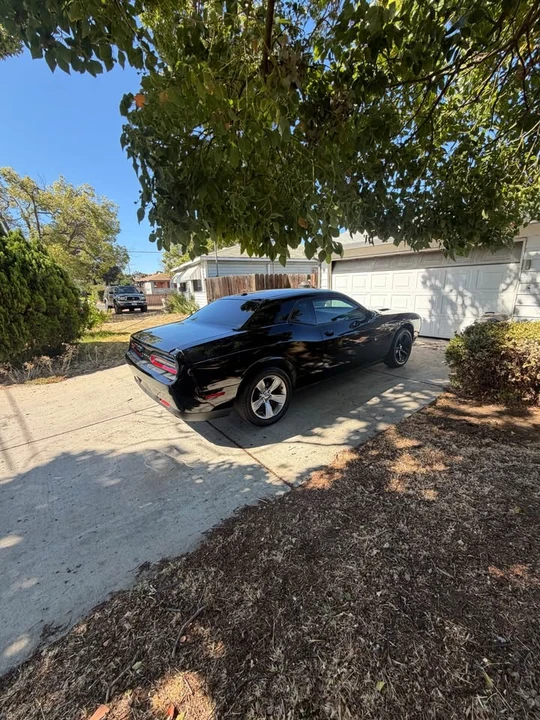 2016 Dodge Challenger 3rd Gen - Image 3 of 8