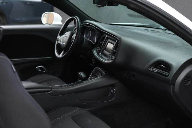 2016 Dodge Challenger 3rd Gen - Image 15 of 19
