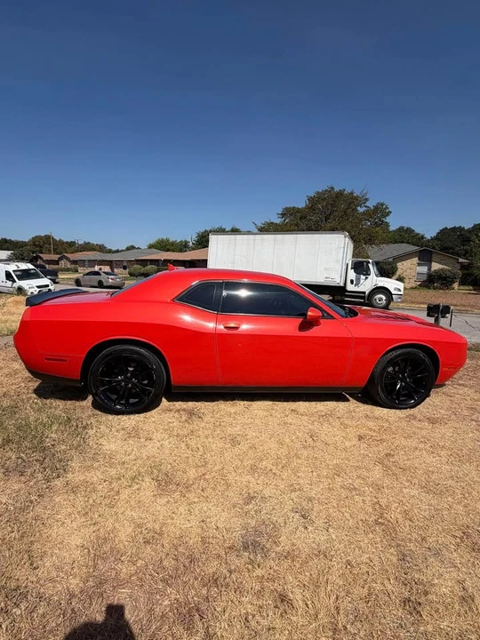 2016 Dodge Challenger 3rd Gen - Image 2 of 13