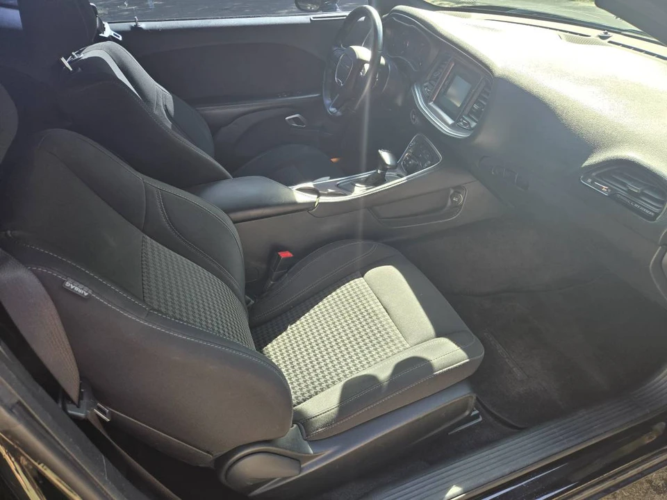 2016 Dodge Challenger 3rd Gen - Image 8 of 9
