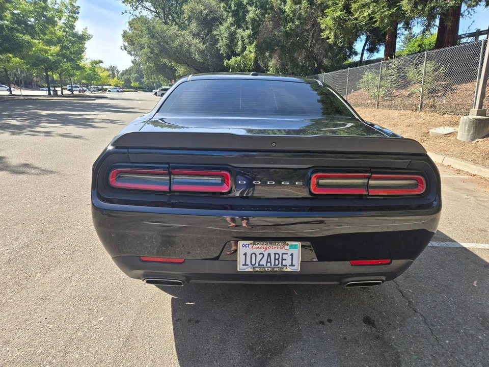 2016 Dodge Challenger 3rd Gen - Image 5 of 9