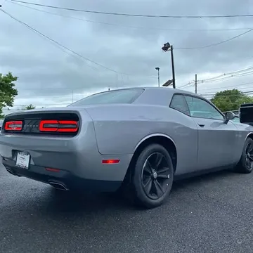 2016 Dodge Challenger SXT