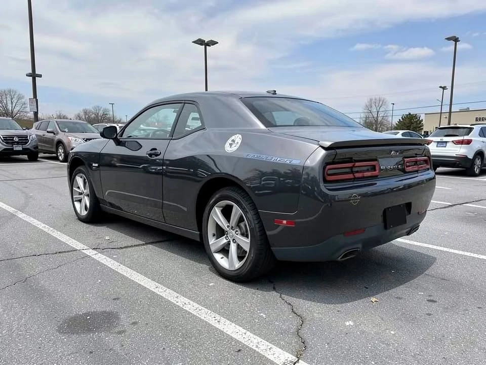 2016 Dodge Challenger 3rd Gen - Image 3 of 9