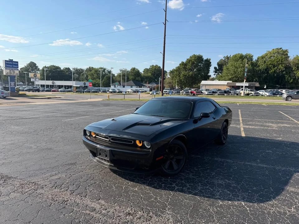 2016 Dodge Challenger 3rd Gen - Image 2 of 10