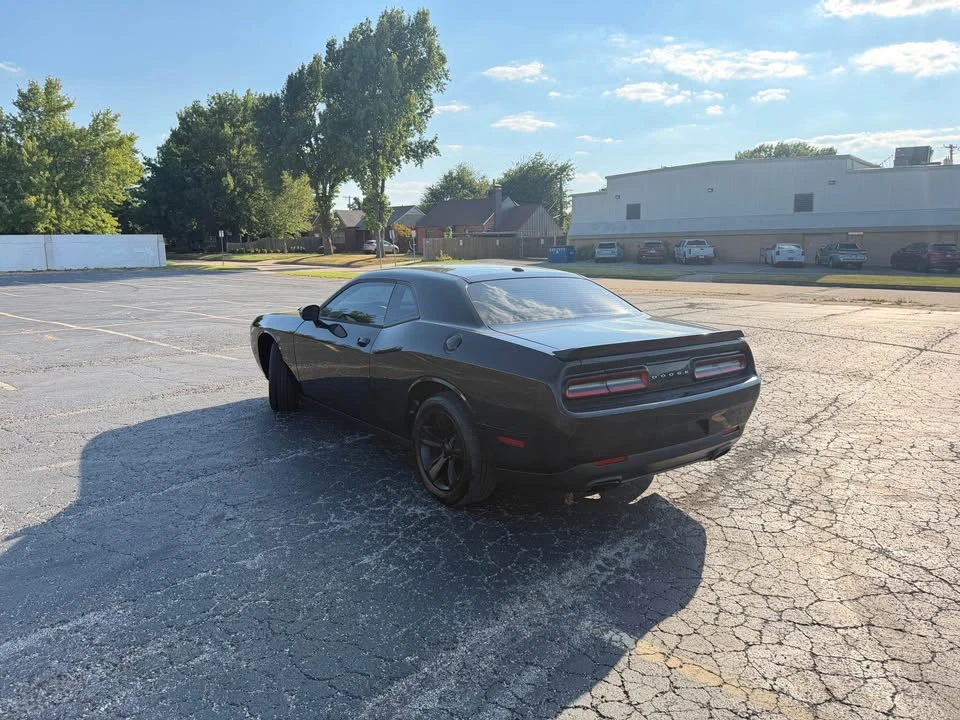 2016 Dodge Challenger 3rd Gen - Image 3 of 10
