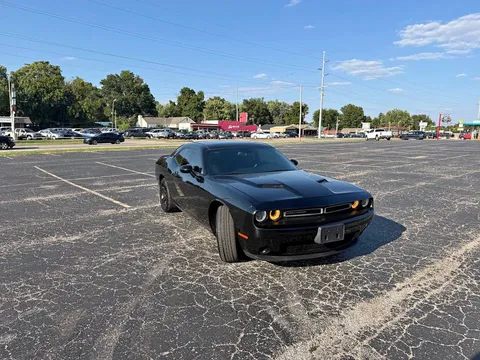2016 Dodge Challenger SXT