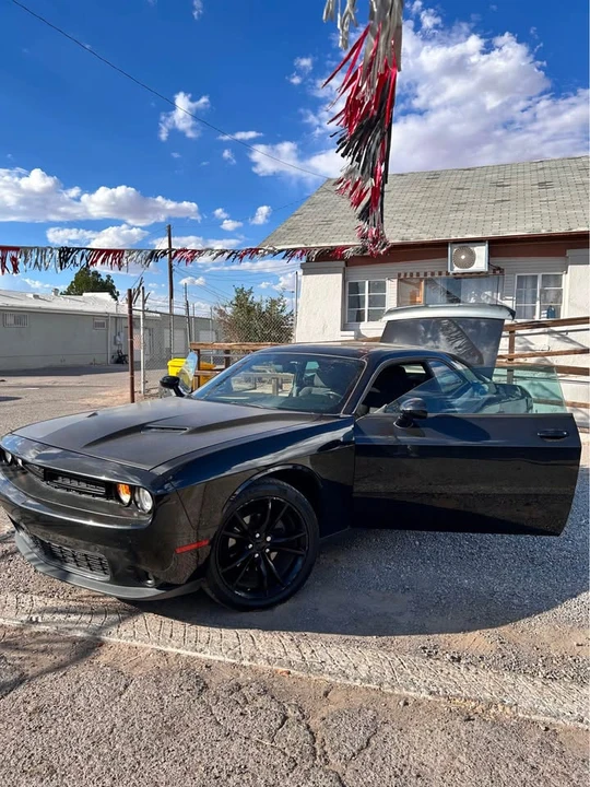 2016 Dodge Challenger 3rd Gen - Image 6 of 17