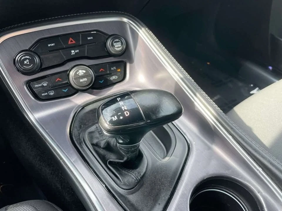 2016 Dodge Challenger 3rd Gen - Image 10 of 11