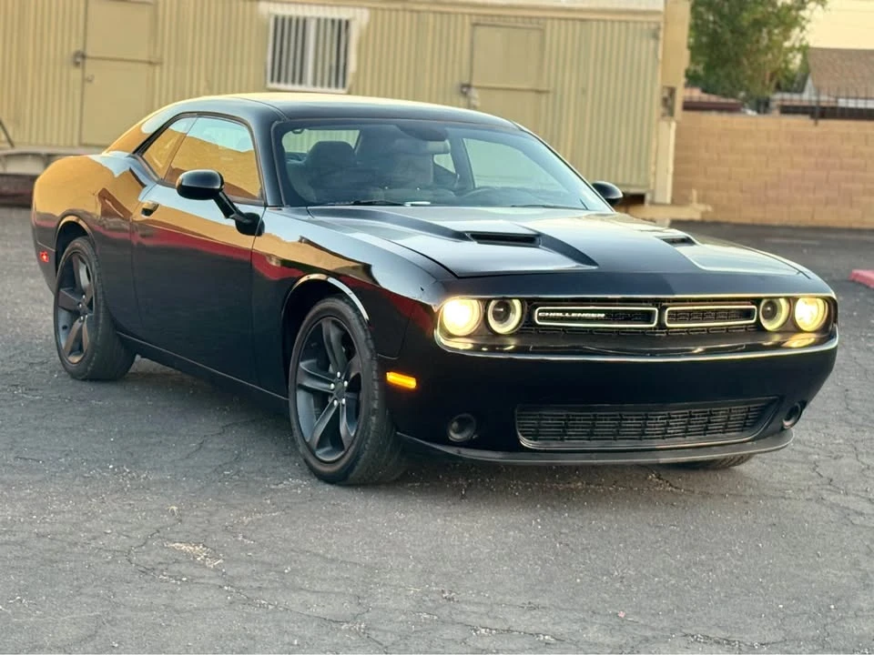 2016 Dodge Challenger 3rd Gen - Image 5 of 16