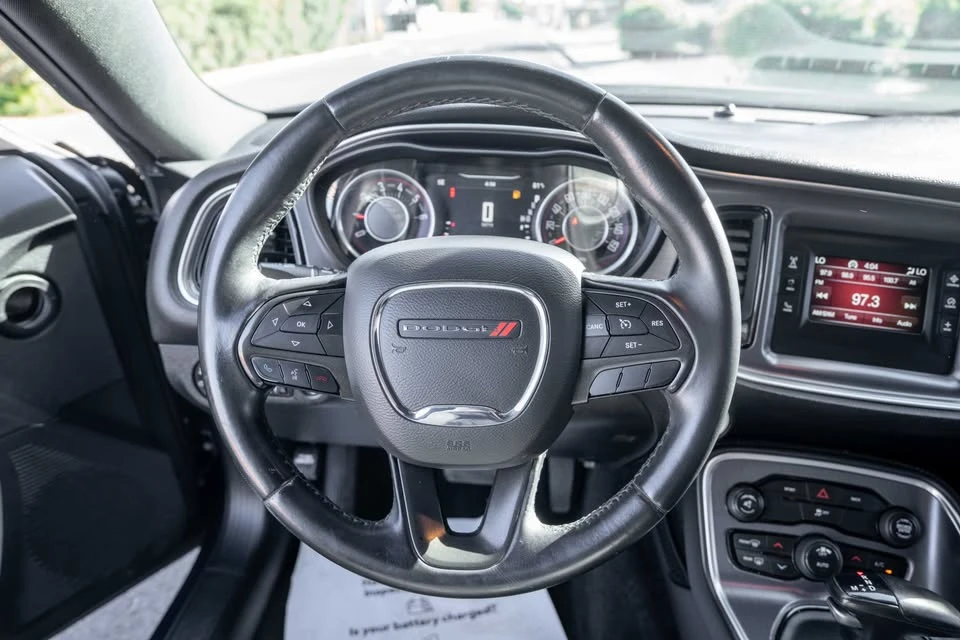 2016 Dodge Challenger 3rd Gen - Image 11 of 17