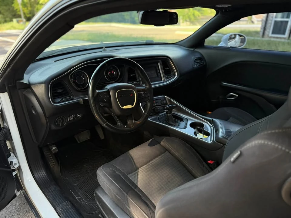 2016 Dodge Challenger 3rd Gen - Image 8 of 13