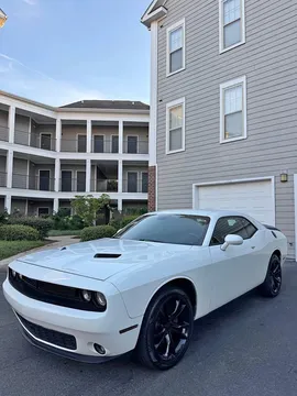 2016 Dodge Challenger SXT