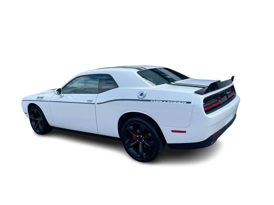 2016 Dodge Challenger 3rd Gen - Image 11 of 16