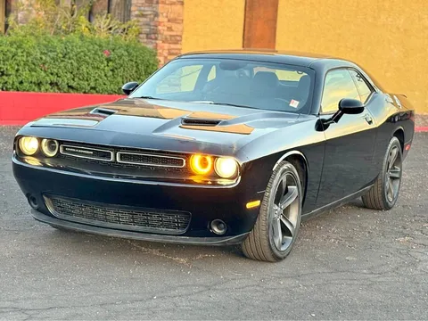 2016 Dodge Challenger SXT