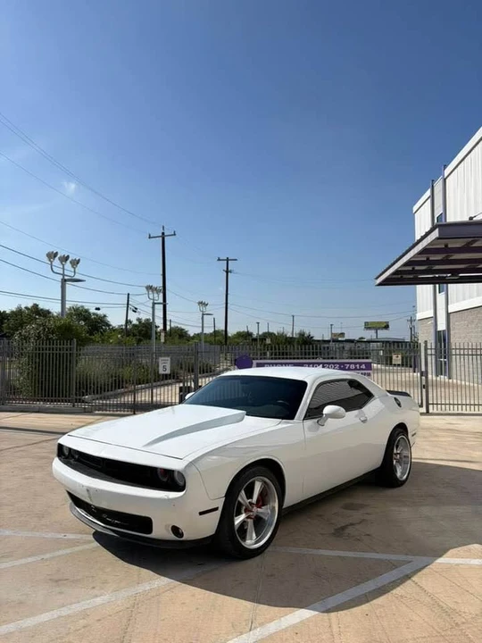 2016 Dodge Challenger 3rd Gen - Image 6 of 13