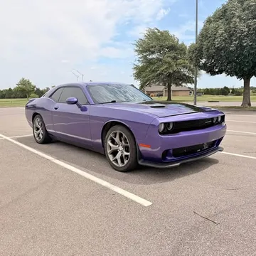 2016 Dodge Challenger SXT Plus
