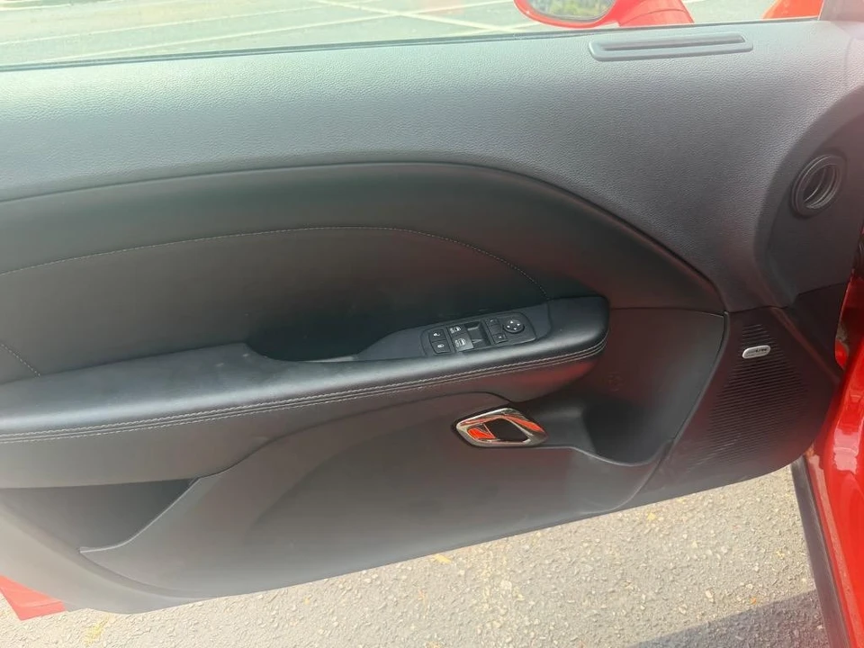 2016 Dodge Challenger 3rd Gen - Image 5 of 22