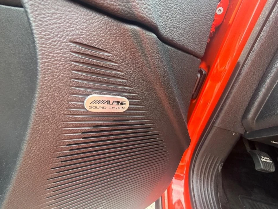 2016 Dodge Challenger 3rd Gen - Image 17 of 22
