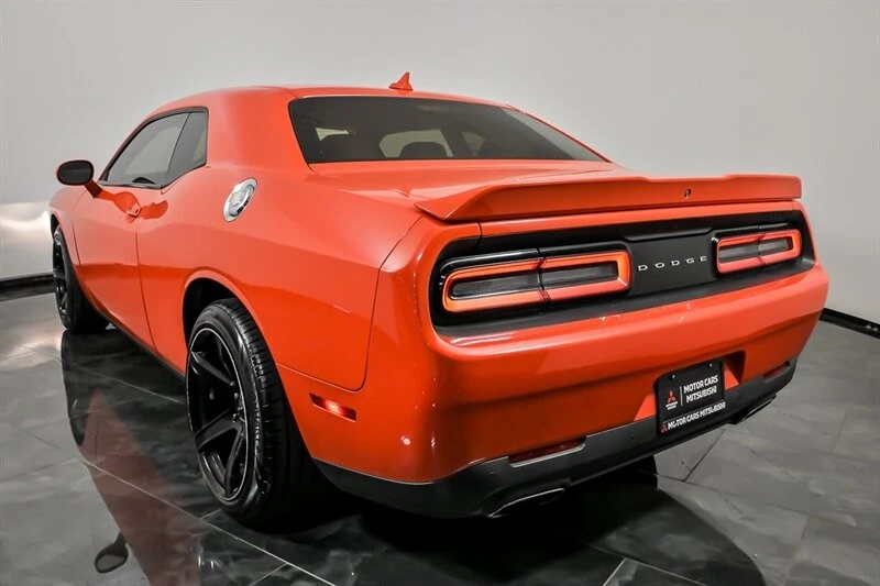 2016 Dodge Challenger 3rd Gen - Image 7 of 28