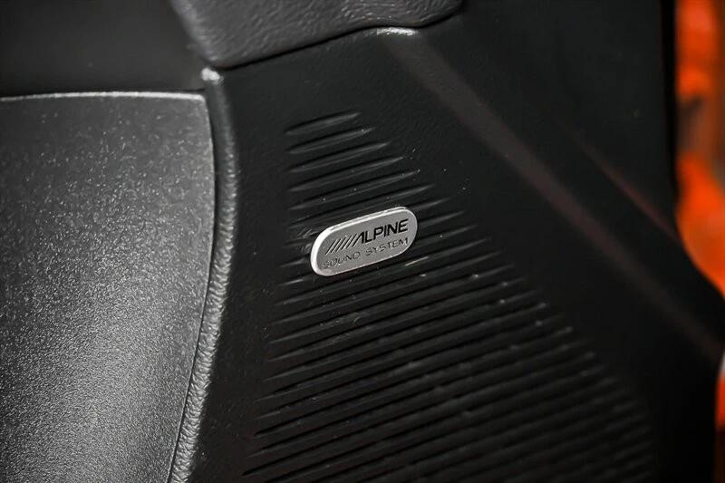 2016 Dodge Challenger 3rd Gen - Image 13 of 28
